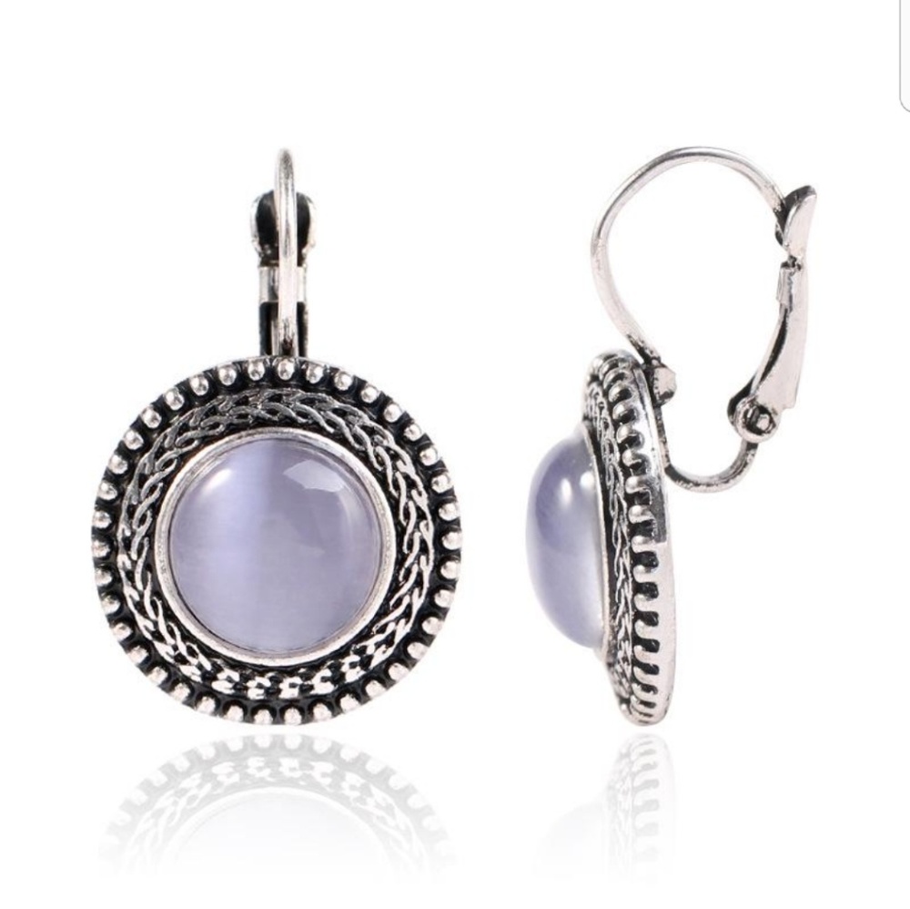 Vintage Style Opal Earrings NWOT